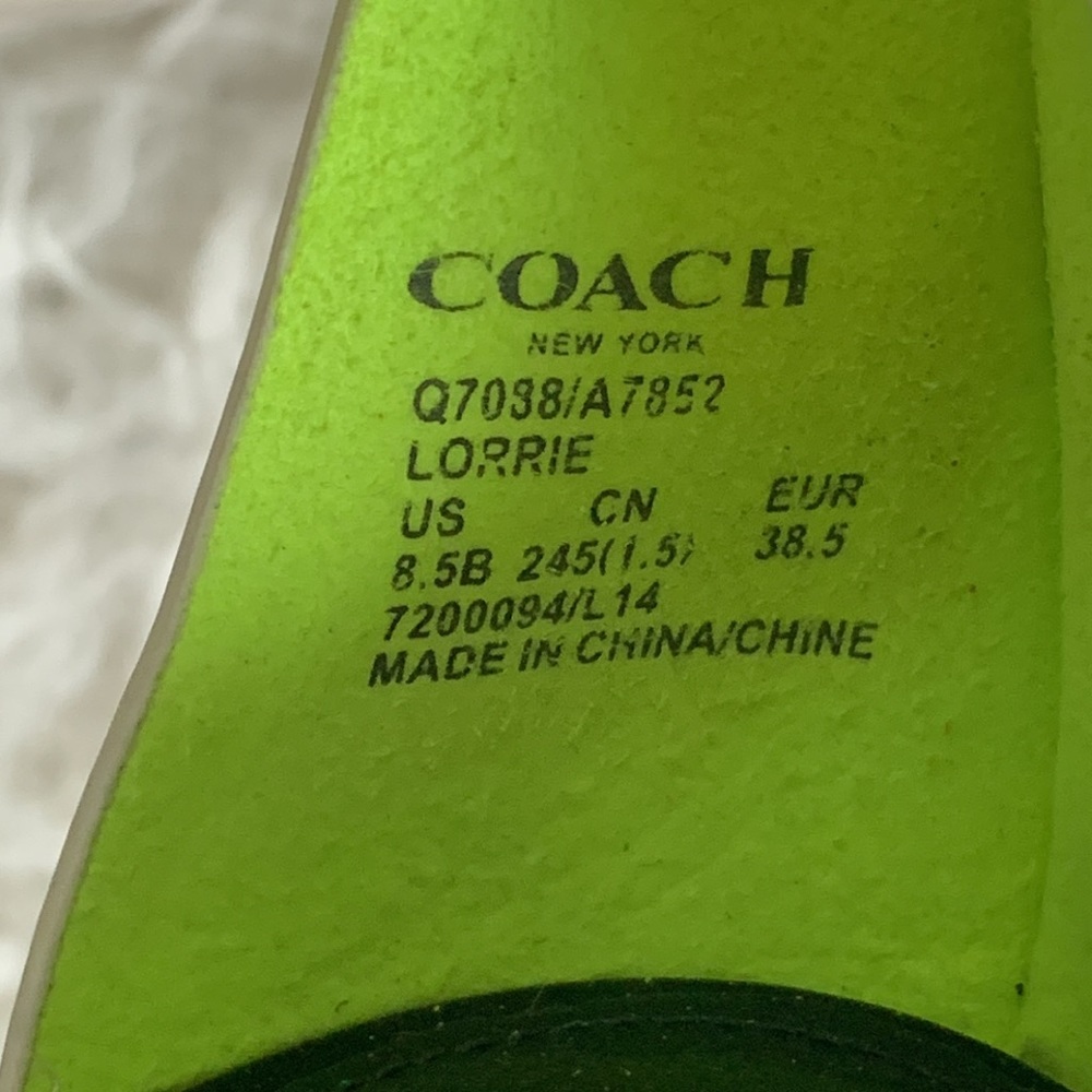COACH Lorrie Sandal - Picture 13 of 16